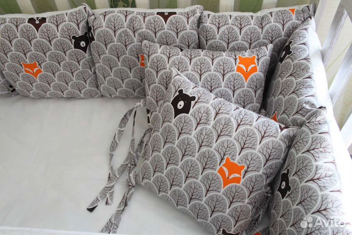 Бортики в кроватку