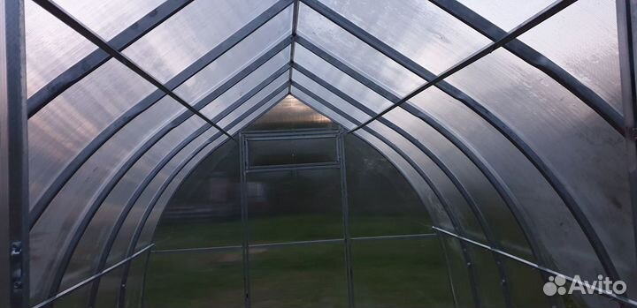 Теплицы Капелька Прямостенные Арочные Двойная дуга