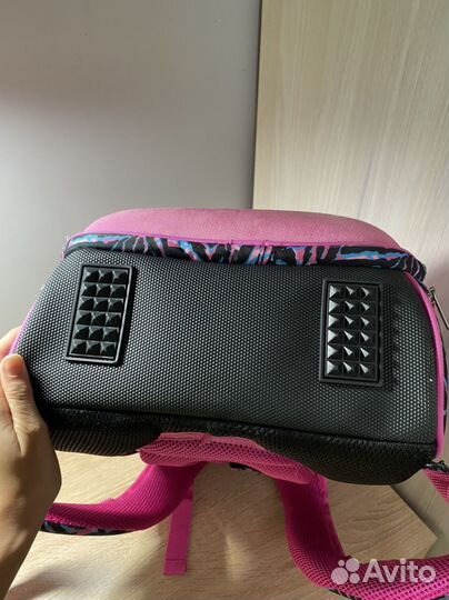 Школьный рюкзак для девочки