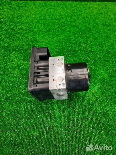 Блок ABS Volkswagen Golf 5 BVY (2.0) 2007