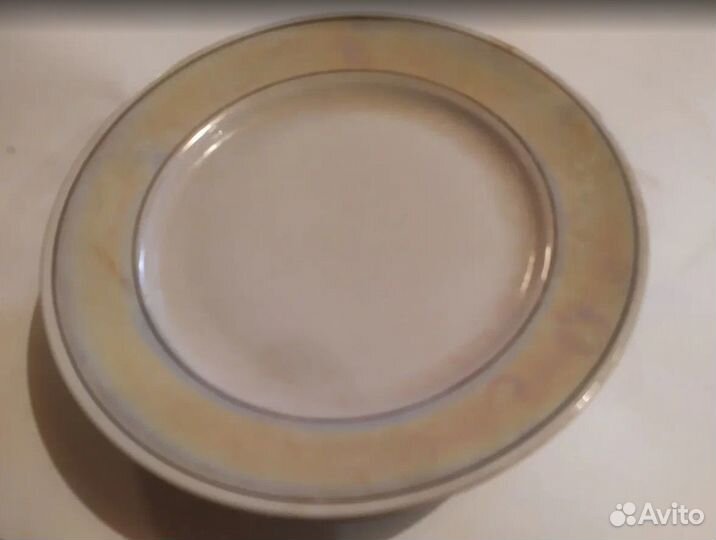 Тарелки десертные