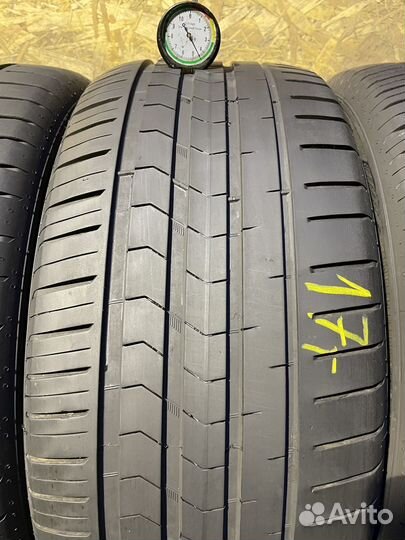 Vredestein Ultrac Satin 235/45 R17