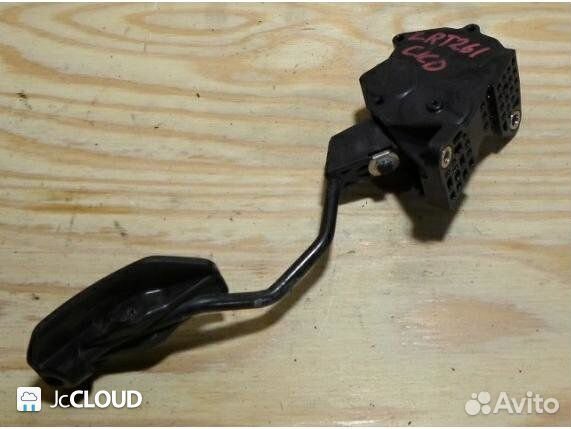 Педаль на toyota allion ZRT261 3ZR-FAE