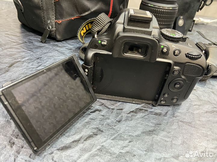 Nikon d5100 (AF-S 18-55mm DX)