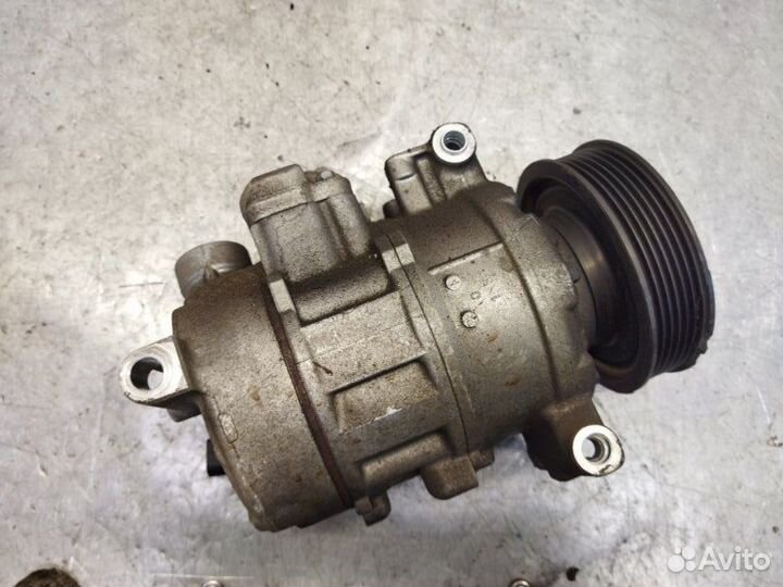 Компрессор кондиционера Skoda Octavia А5 caxa 1