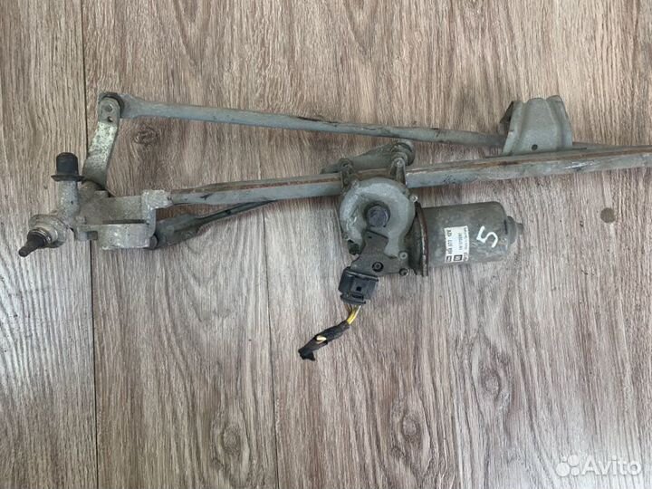 Трапеция дворников Opel Zafira B