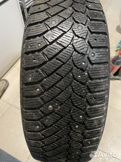 Gislaved Nord Frost 200 SUV 225/65 R17