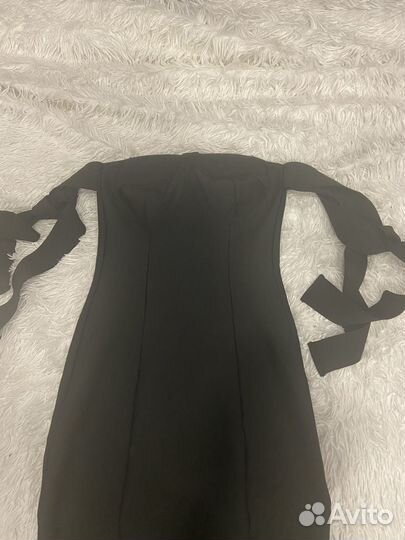 Платье бандажное с завязками на ручки