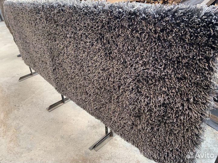 Палас новый