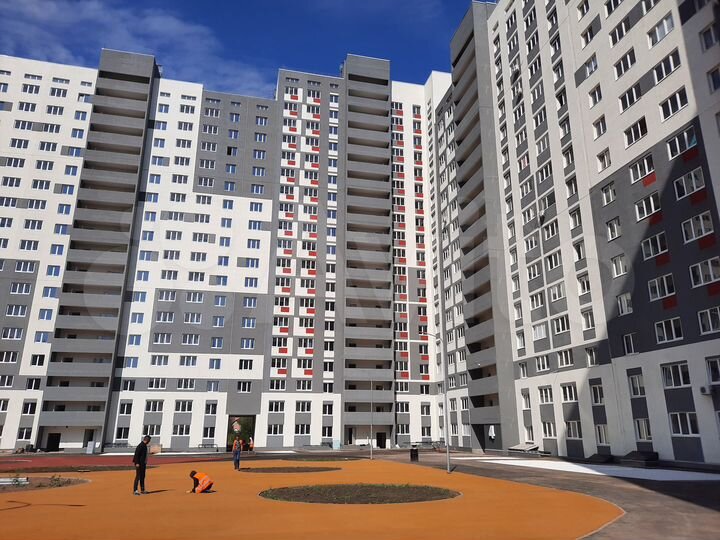 3-к. квартира, 92 м², 10/17 эт.