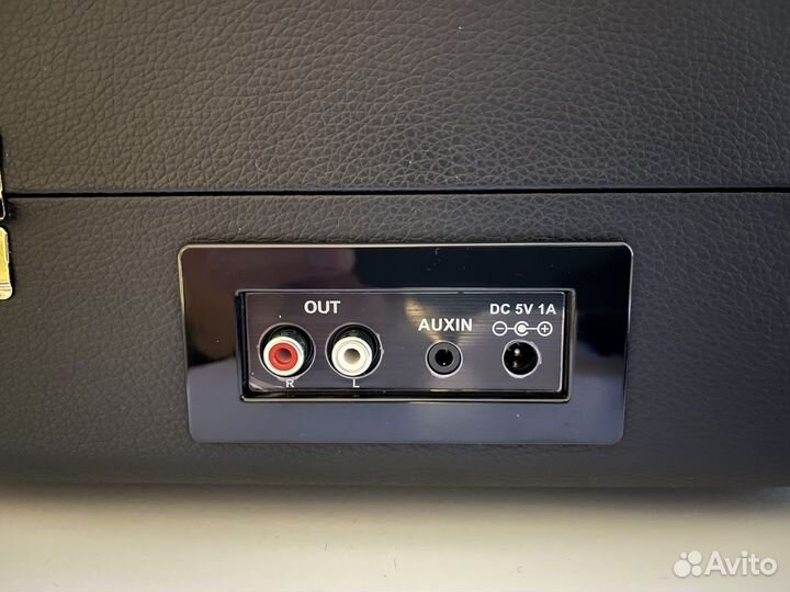 Проигрыватель винила новый