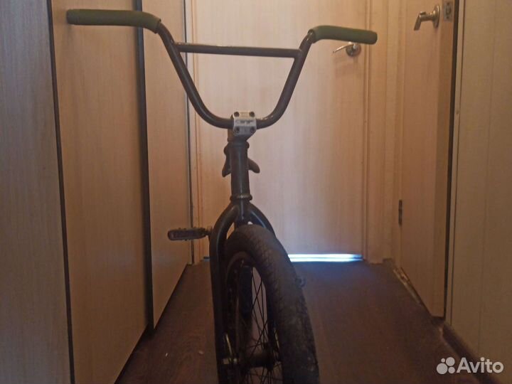Трюковой велосипед bmx