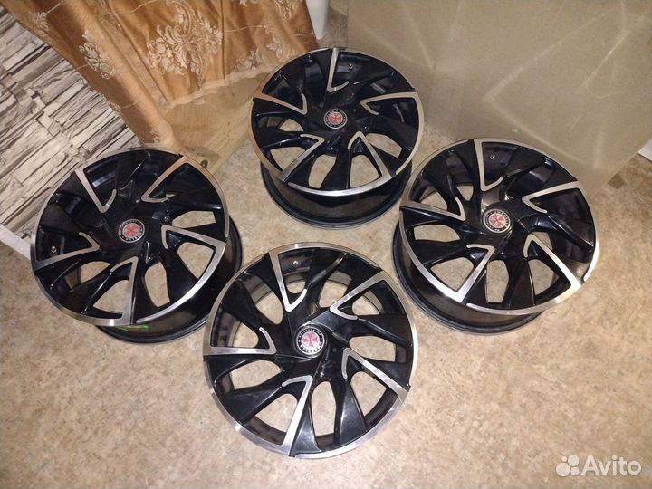 Литые диски R16 16x7, 4x108, ET 32, 65.1