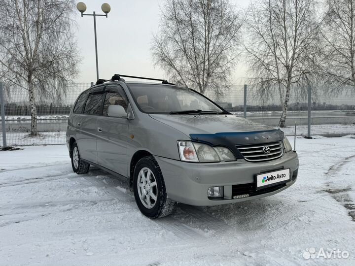 Toyota Gaia 2.0 AT, 1999, 380 000 км