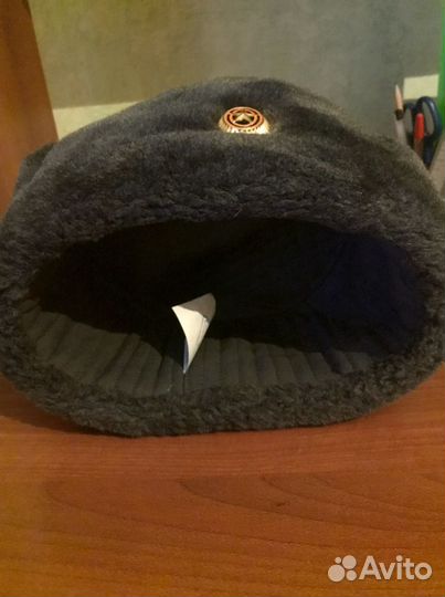 Армейская меховая шапка