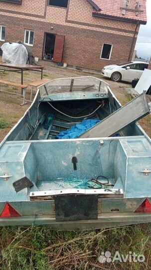 Моторная лодка Неман