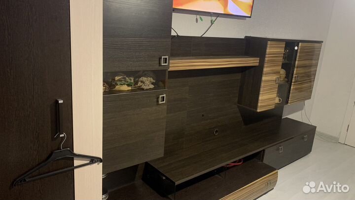 Стенка в гостиную