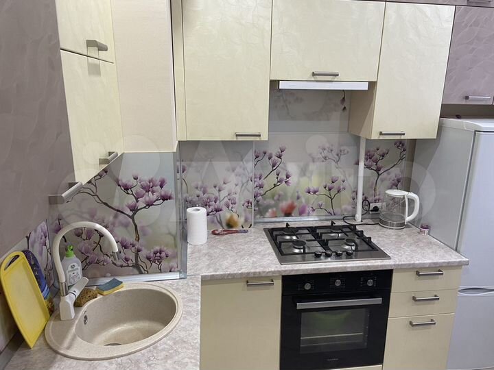 2-к. квартира, 55 м², 2/3 эт.