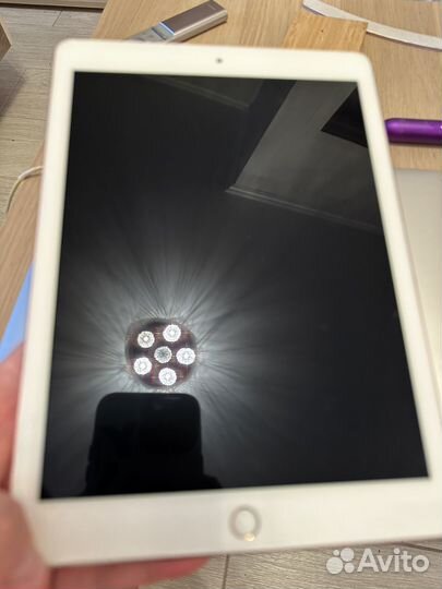 iPad pro 9.7 32 гб wifi