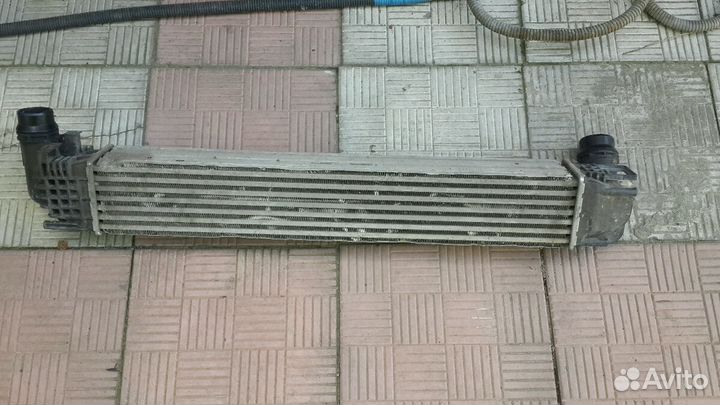 Renault Duster дизель радиатор интеркулера