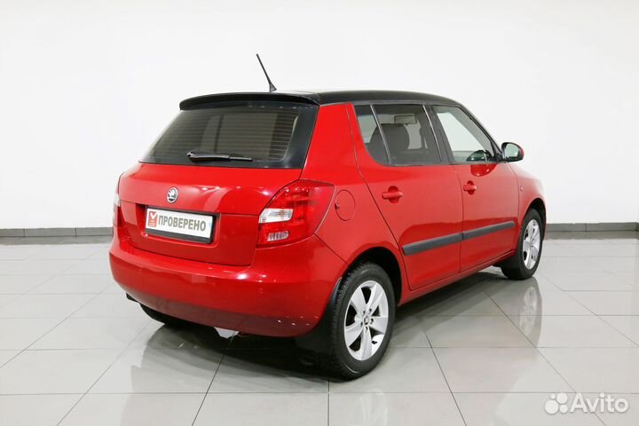Skoda Fabia 1.6 AT, 2013, 131 176 км