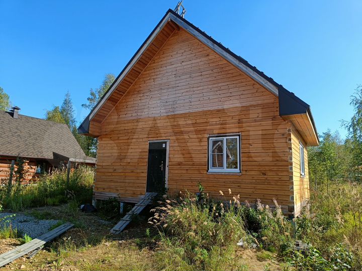 Дом 96 м² на участке 9,5 сот.