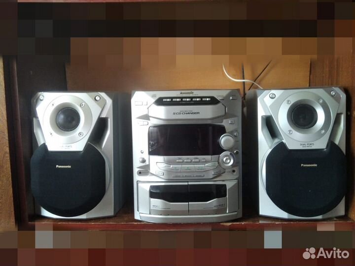 Музыкальный центр