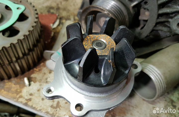 Замена помпы Hyundai Elantra 2015-2019