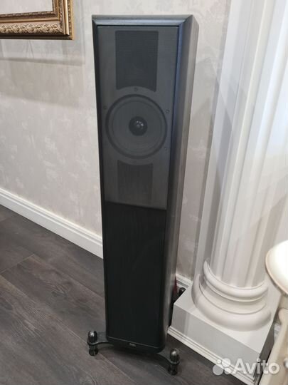 Напольная акустика Thiel SCS4T