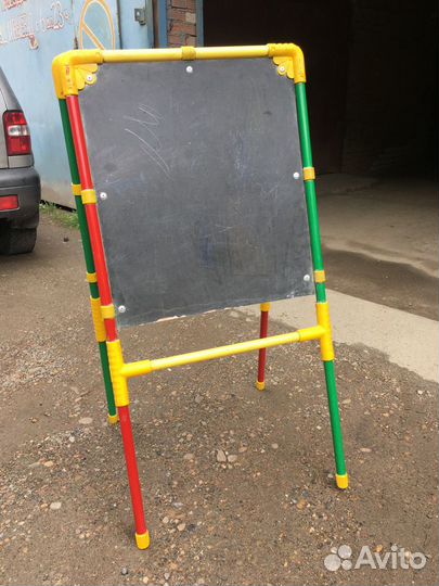 Мольберт детский Nika 2 сторонний б/у