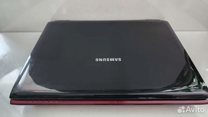 Ноутбук Samsung Q210