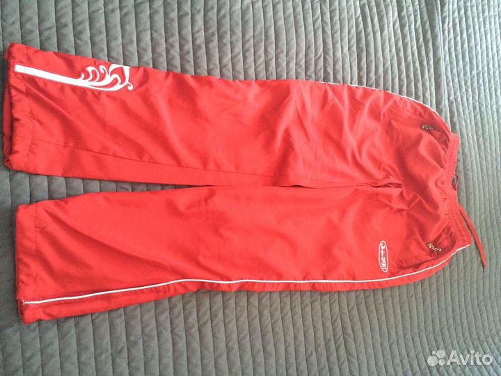 Костюм спортивный