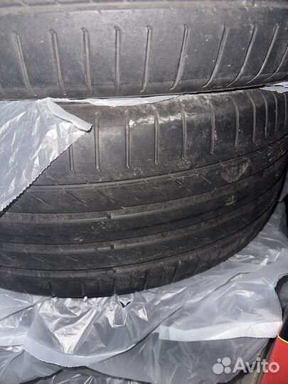 Continental ContiPremiumContact 5 255/55 R19