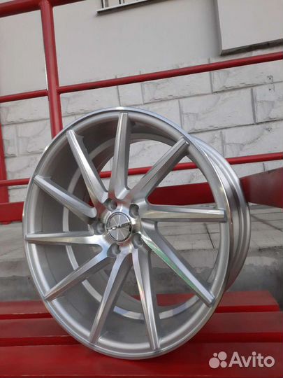 Литые диски вертушки R17 7.5 5*100 ET35 d57.1 CVT