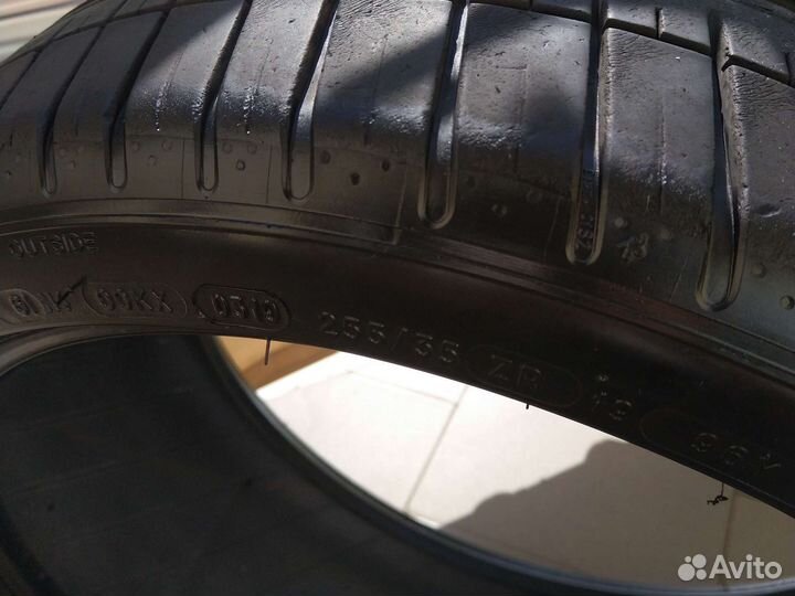 Michelin Pilot Sport 3 255/35 R19