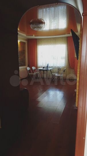 3-к. квартира, 90 м², 4/4 эт.