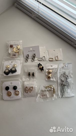 Серьги новые разом