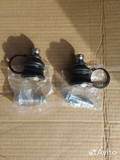 Шаровая опора на LADA largus