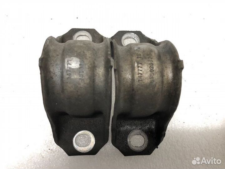 Крепление стабилизатора Bmw X5 F15 N57D30B 2016