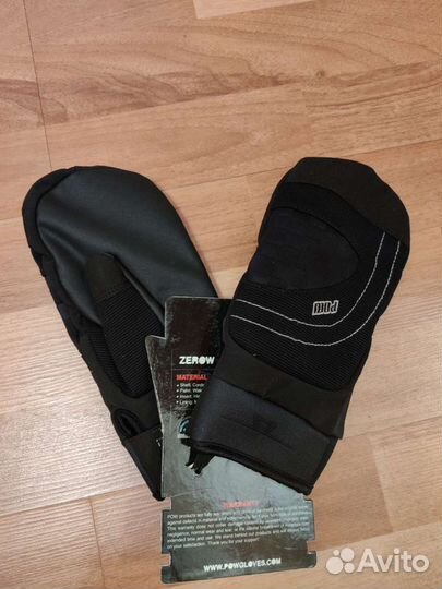 Варежки для сноуборда или горных лыж горнолыжные