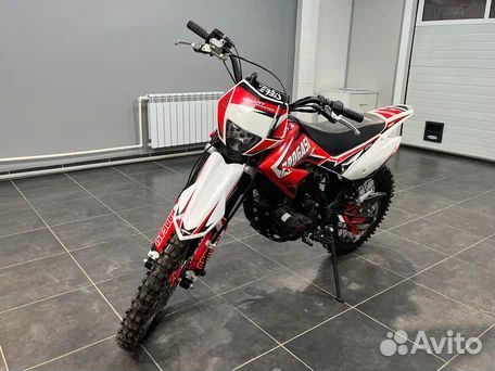 Мотоцикл спортивный Progasi Smart 150