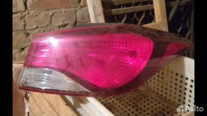 Задние фонари