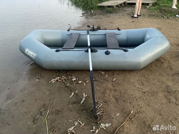 Лодка от бренда fort boat