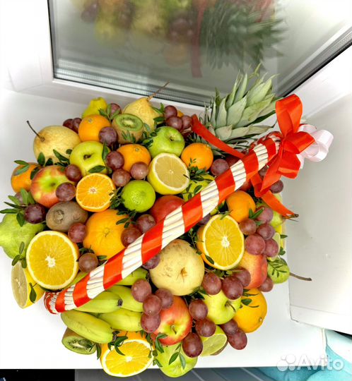 Корзина из фруктов/фруктовая/подарок