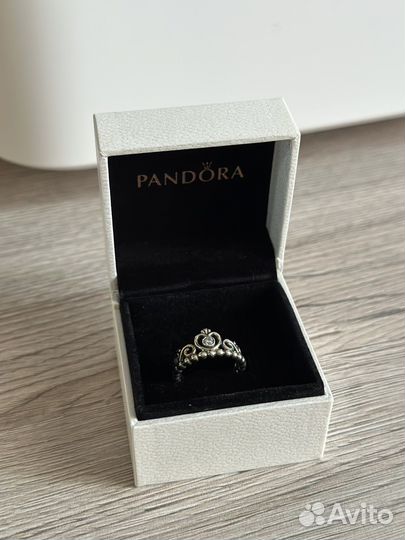 Кольцо Pandora