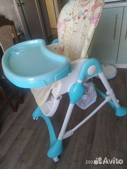 Стульчик для кормления