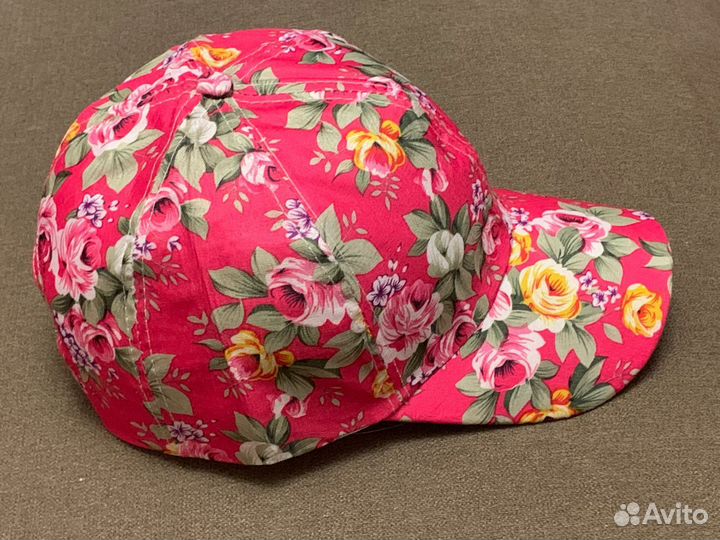 Бейсболка новая