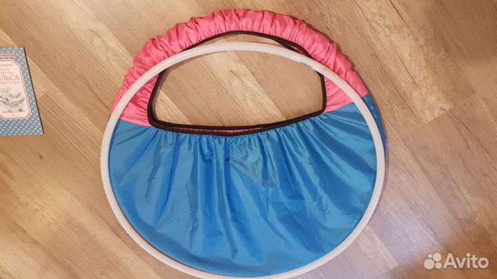 Обруч гимнастический