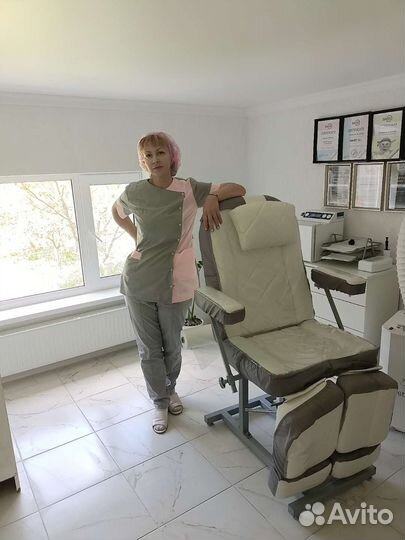 Подолог, Маникюр и педикюр