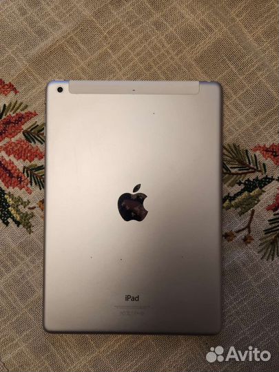 iPad Air Wi-Fi Cellular 32GB